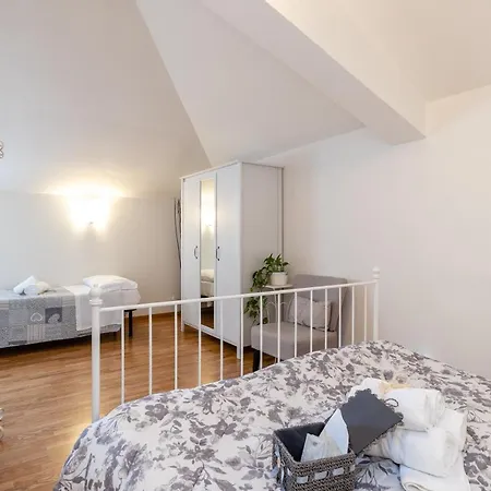 Attico Di Luna 2* فيرونا